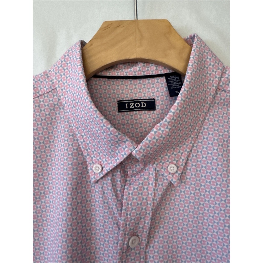 Mens XL Short Sleeve Buuton Up/Down Pink/Green Geometric Silky Shirt